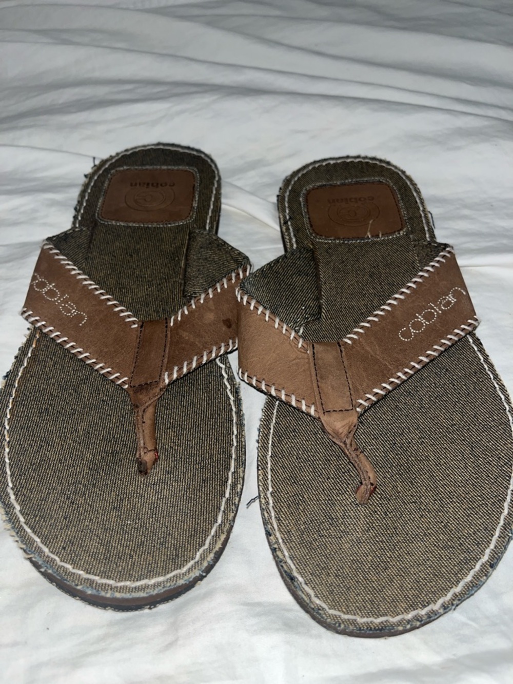Cobian Brown Canvas and Leather Thong Sandals size 9 NWOT